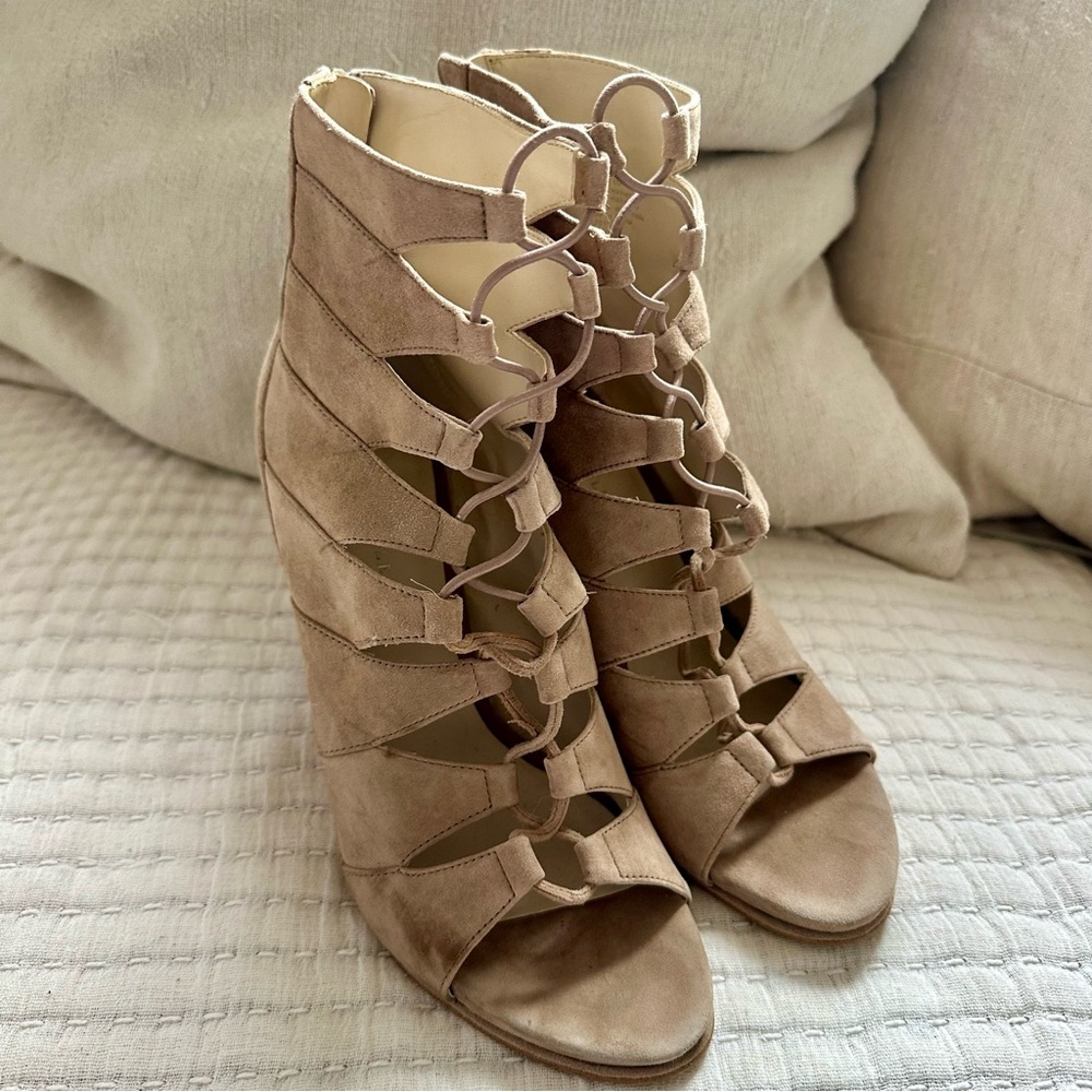 Kenneth Cole Tan Gladiator Sandal Heels
